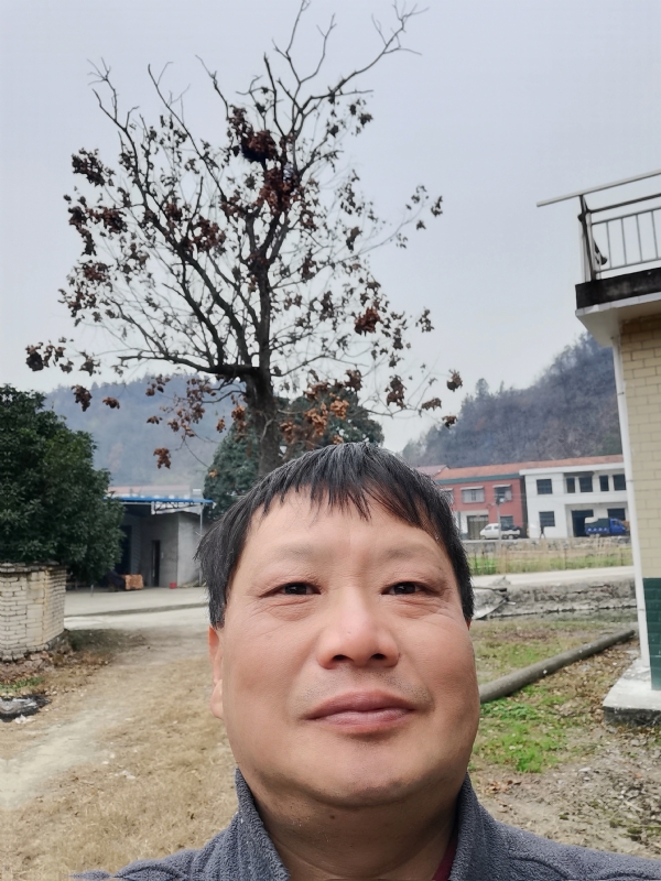 苏众青春冲浪的第二张照片--上门女婿服务网