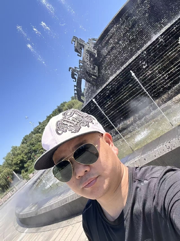 艾伦的第二张照片--上门女婿服务网