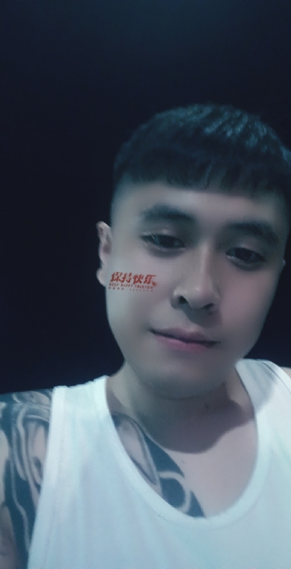 愚忠的第一张照片--上门女婿服务网