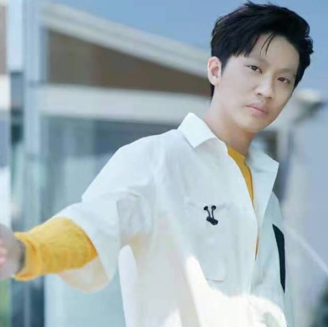 极品楚男的第二张照片--上门女婿服务网