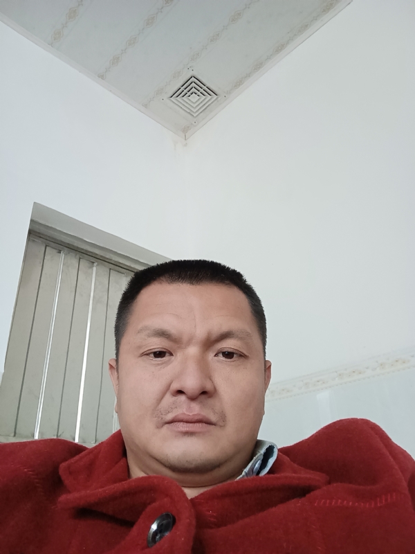 兰成龙的第一张照片--上门女婿服务网
