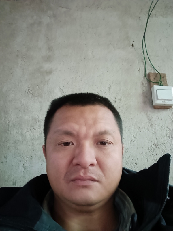 兰成龙的第四张照片--上门女婿服务网