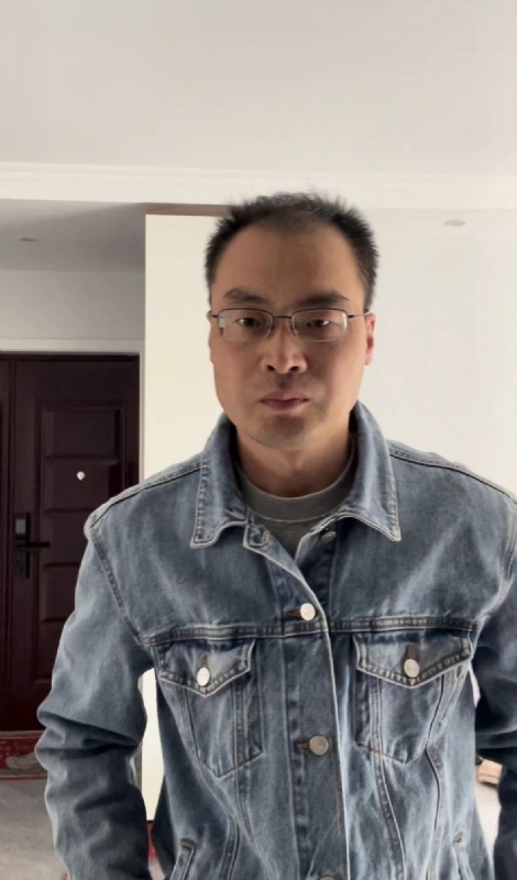 墨灬白的第二张照片--上门女婿服务网