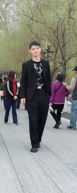风一样的第一张照片--上门女婿服务网