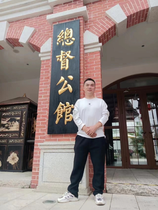 趙不到的第一张照片--上门女婿服务网