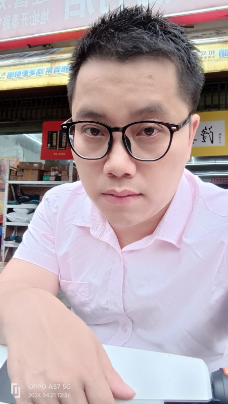 黑鹰的第二张照片--上门女婿服务网