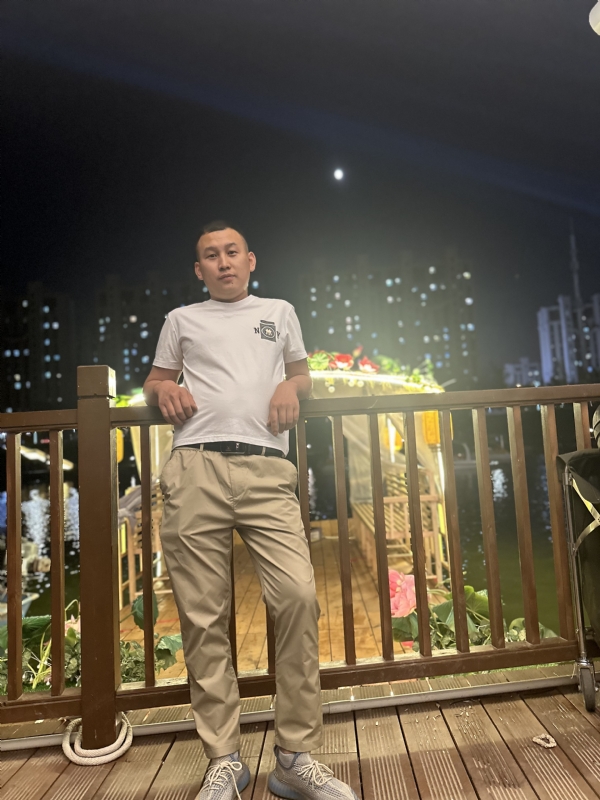 大超的第一张照片--上门女婿服务网