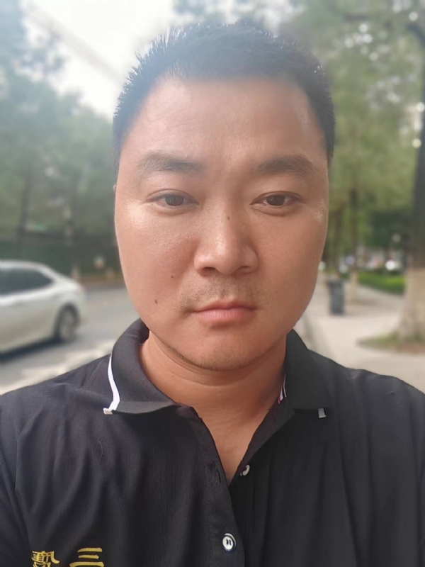 独寂的第一张照片--上门女婿服务网