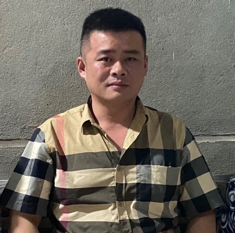 薛其锋的第二张照片--上门女婿服务网