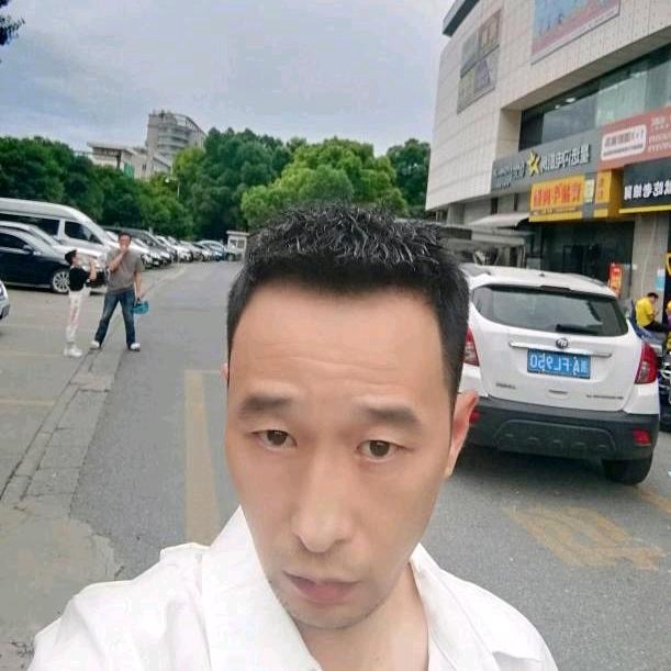 小林的第三张照片--上门女婿服务网