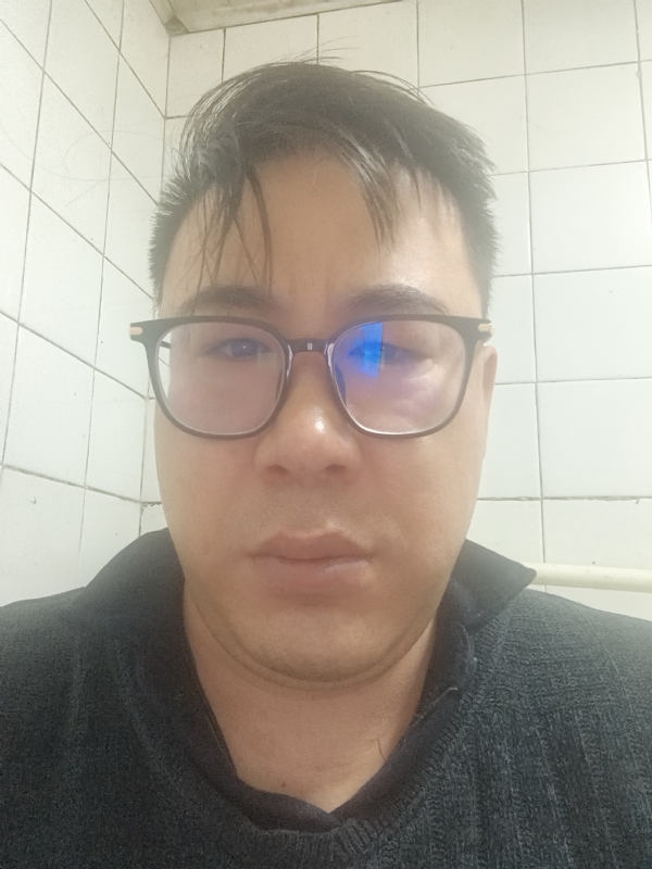 迷失自我的第一张照片--上门女婿服务网
