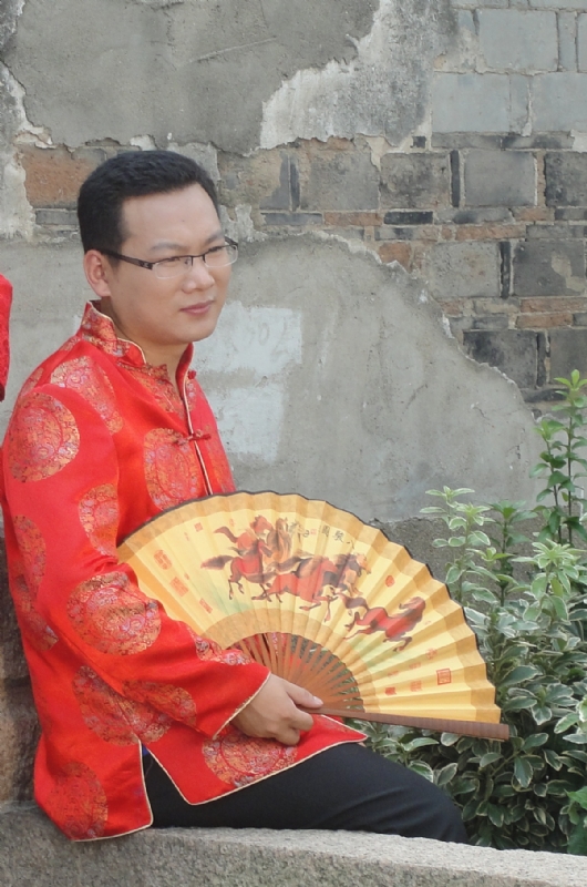 与世为缘的第三张照片--上门女婿服务网