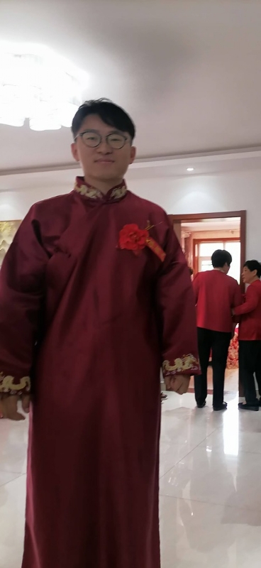 何方妖孽的第二张照片--上门女婿服务网