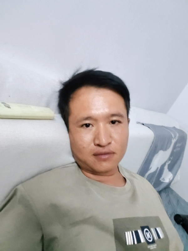 陌生人的第三张照片--上门女婿服务网