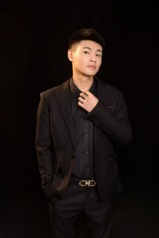 刘小船的第一张照片--上门女婿服务网