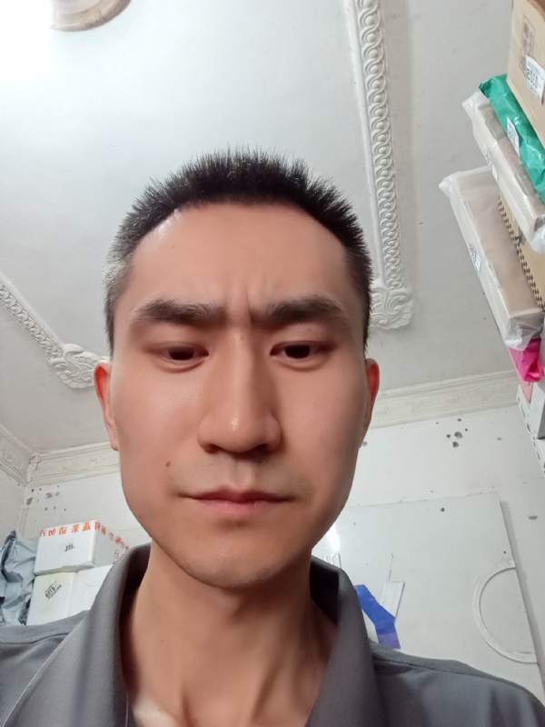 西门吹雪的第二张照片--上门女婿服务网