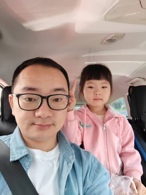 知天晓的第一张照片--上门女婿服务网