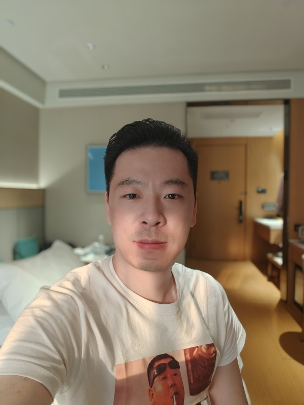 小珺的第一张照片--上门女婿服务网