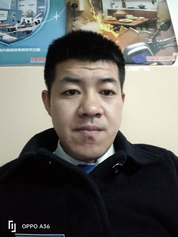 姜燃的第一张照片--上门女婿服务网