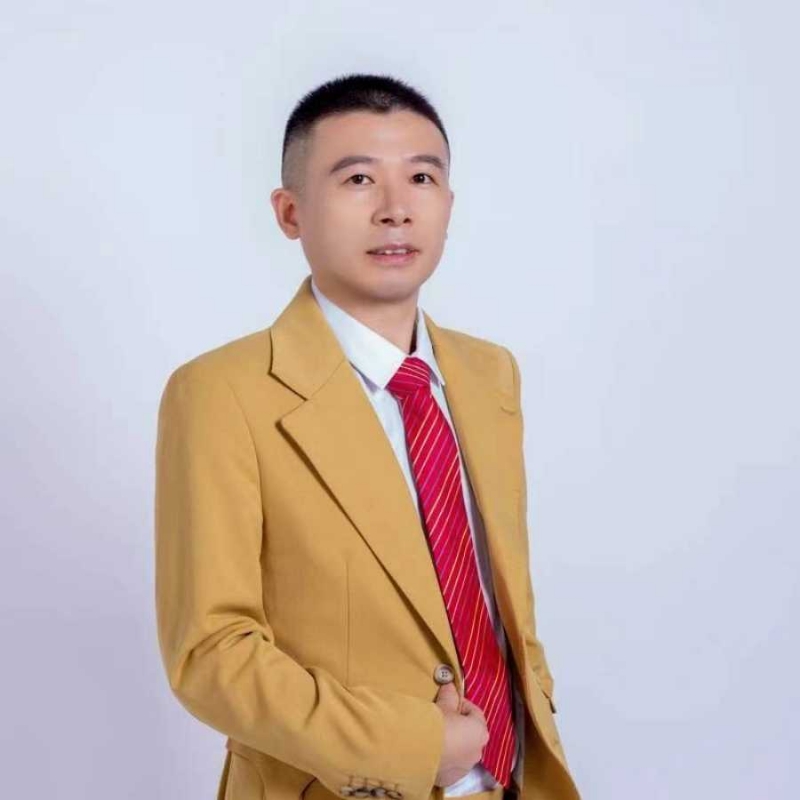 郑大侠的第三张照片--上门女婿服务网