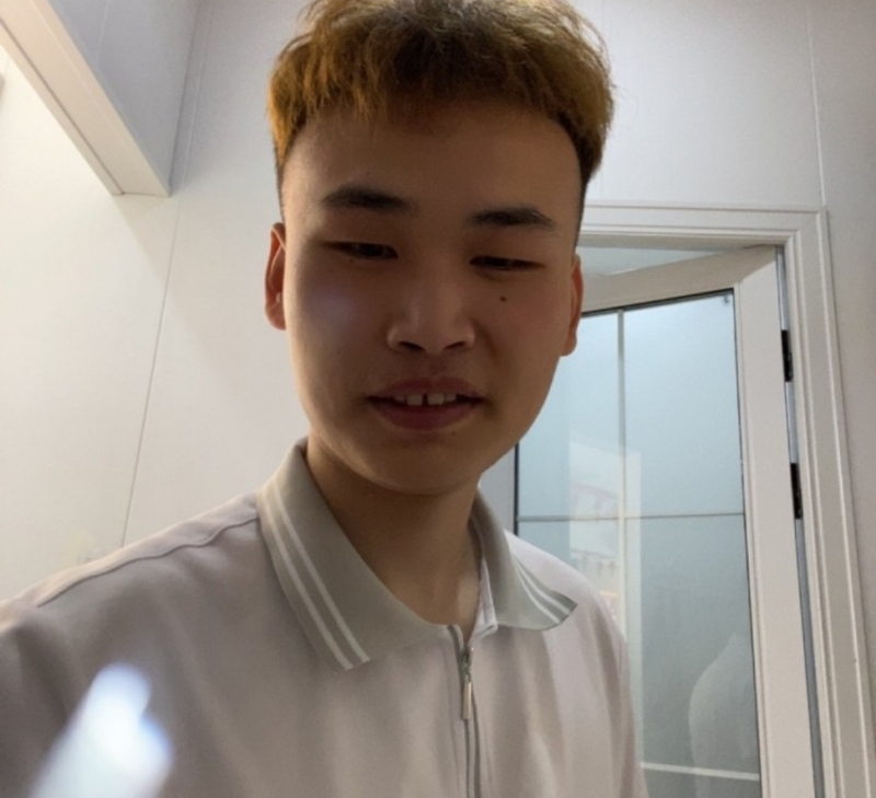 我爱大猪肘的第一张照片--上门女婿服务网